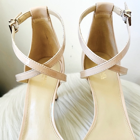 Michael Kors “Ava” Mid Sandal - Picture 7 of 9